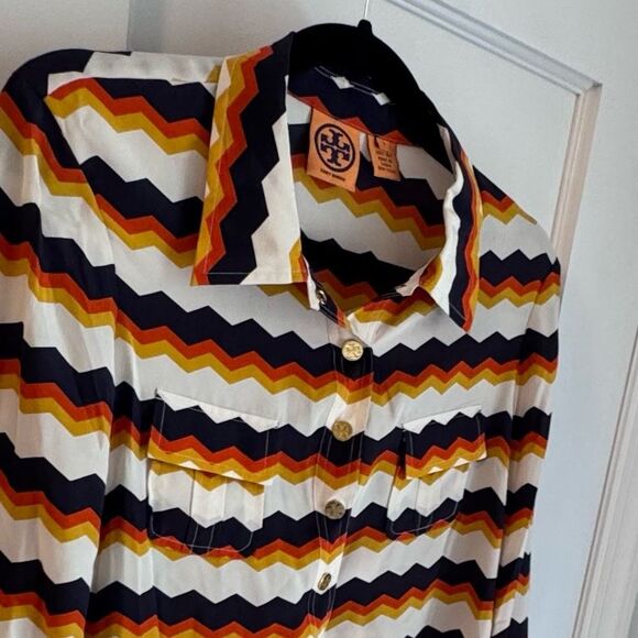 🌀 Tory Burch Silk Shirt Dress – Zigzag Print or Chevron Print – EUC 🌀 - Picture 1 of 5